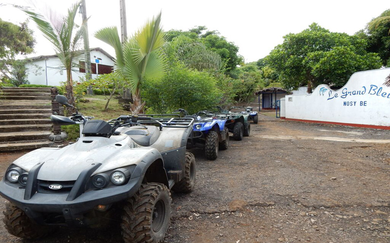 Hiking quad