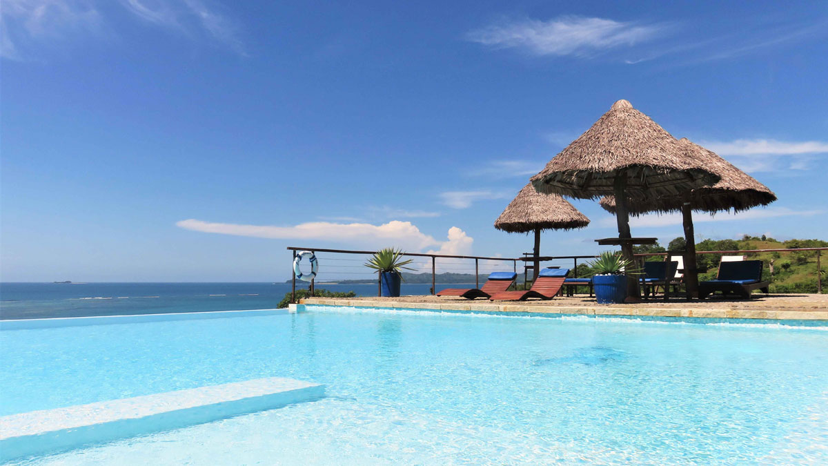 Scorrimento-Piscine-a-overflow